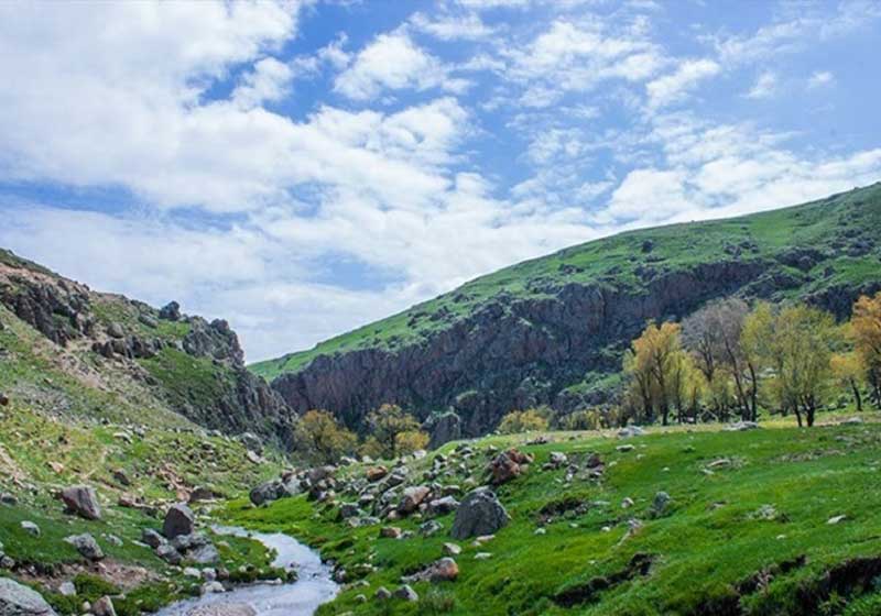 بهترین زمان برای سفر به روستای موئیل
